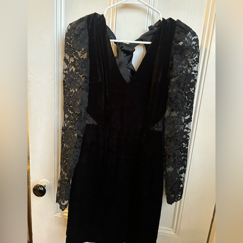 Express Black Cutout Bow Dress size XS